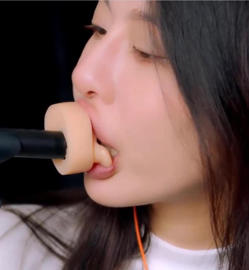 0525171132.jpg 小萌ASMR 五月会员福利视频完整