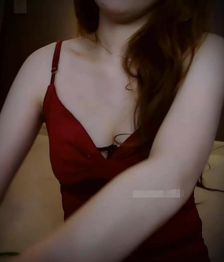 白荔芝ASMR福利弹舌口腔音