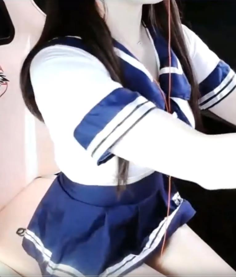 1012153753.jpg 多肉小葡萄 蜜桃啵啵 ASMR福利视频3V