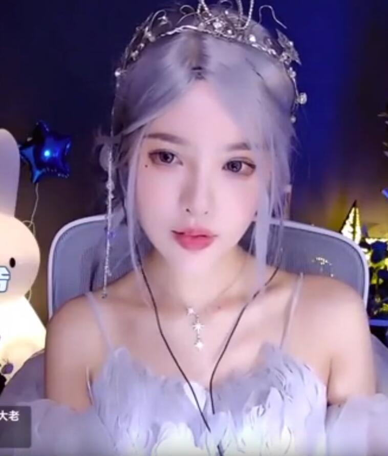 12104453.jpg ASMR_恩七 直升机快速掏耳太带劲+芦荟胶按摩耳朵