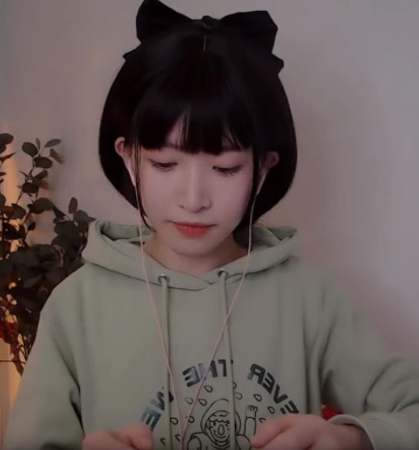 22093844.jpg ASMR 深入强烈的耳部敲击 颅内敲打